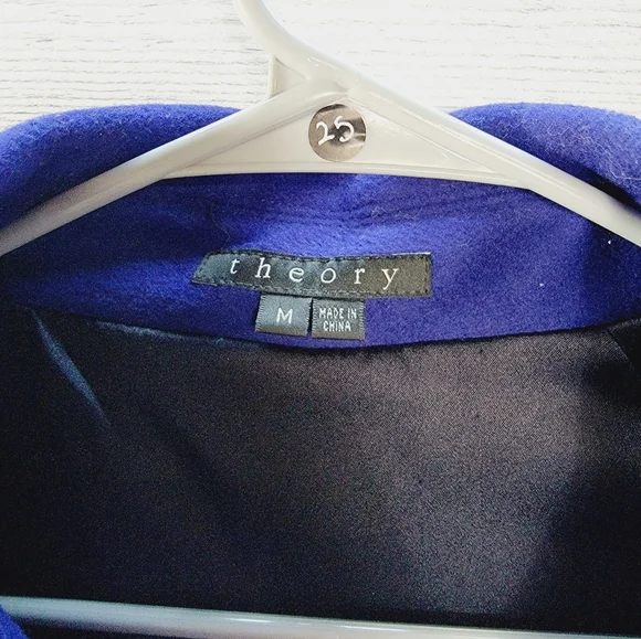 25 - THEORY Coat Medium - Picture 2 of 2